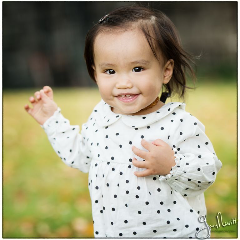 Philadelphia Family Portrait Art Museum area- Gary Nevitt Photography -Chin- 1118