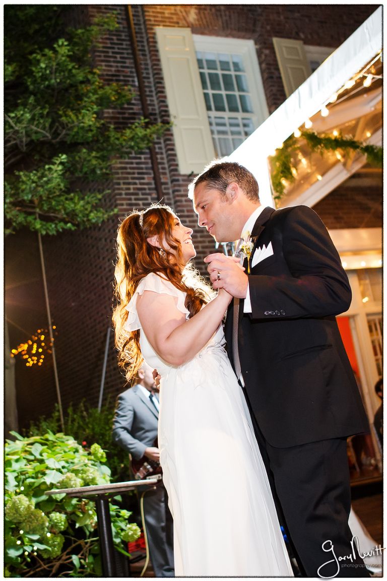 Philadelphia Wedding Photographer- Gary Nevitt Photography - Howell - The Morris House - 1200
