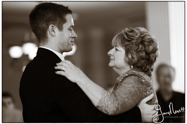 The Merion Wedding Photographer - Gary Nevitt Photography - Healy - 1149