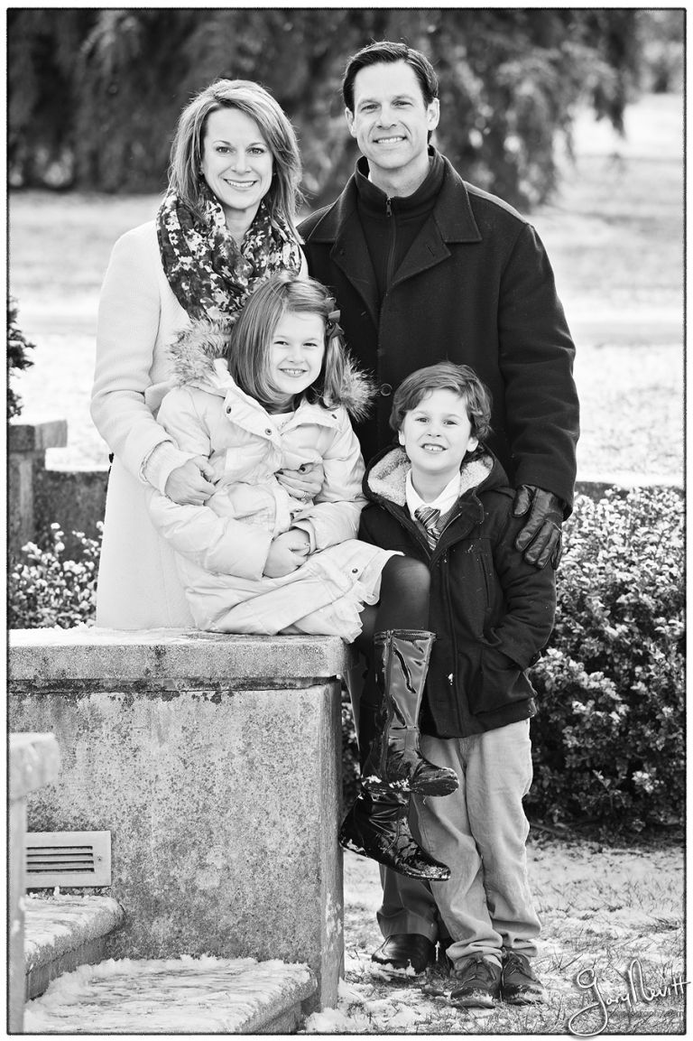 Longwood Gardens Family Portrait - Gary Nevitt Photography - Snowing - Winter - Russo-142