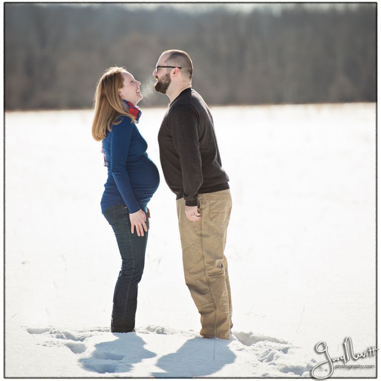 Maternity Photography - Snow - Pregnancy Pictures Gary N106evitt Photography-