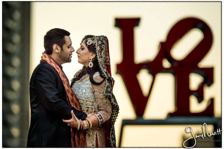 Philadelphia-Wedding-Pen-Museum-Ritz-Carlton-Indian-Gary-Nevitt-Photography-1120