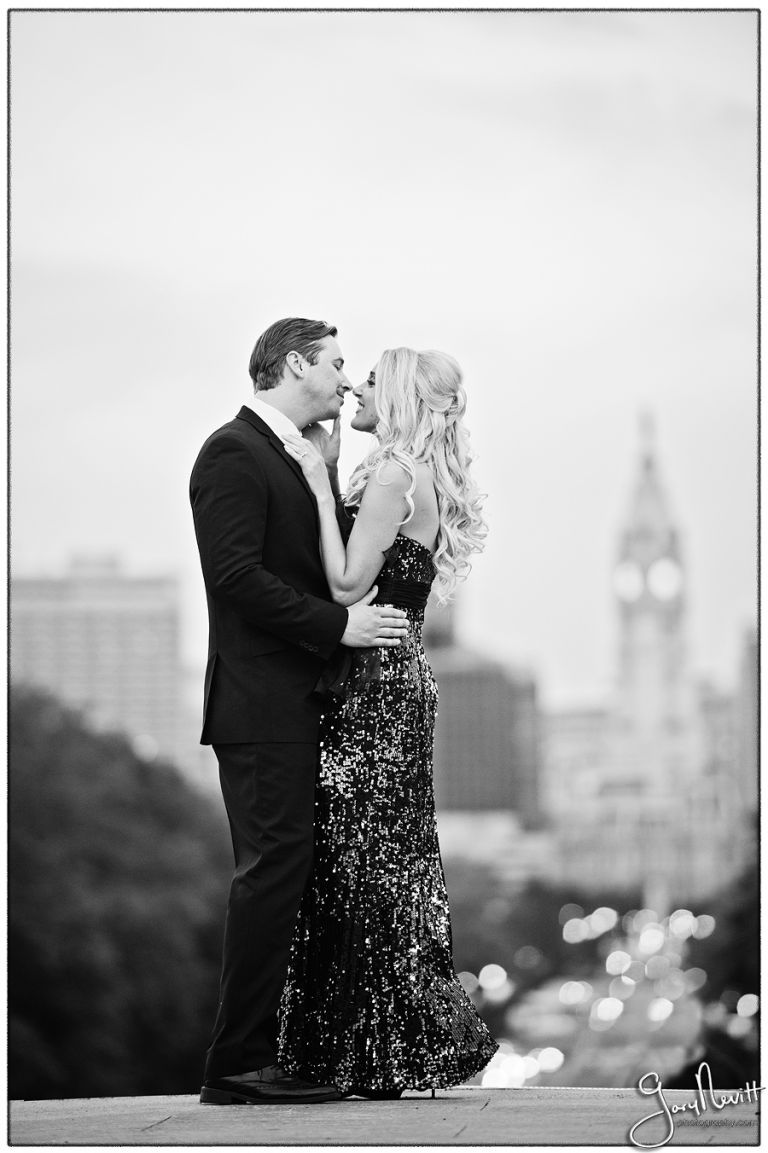 Marino-Philadelphia Art Museum Engagement session-Gary Nevitt Photography-436