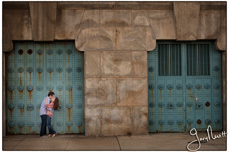 Philadelphia-Engagement-Session-Elfreths-Alley-Gary-Nevitt-Photography-Mahlab-192