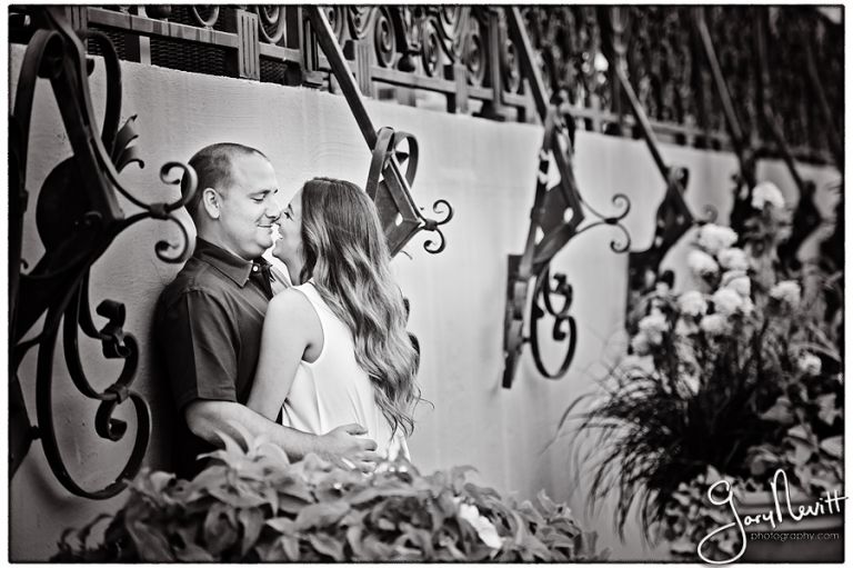 Fazio-Engagement-Pictures-Spruce Street Philadelphia-Gary Nevitt Photogrpahy-1030