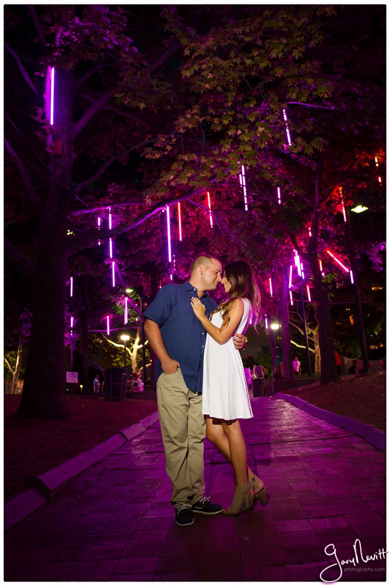 Fazio-Engagement-Pictures-Spruce Street Philadelphia-Gary Nevitt Photogrpahy-1041