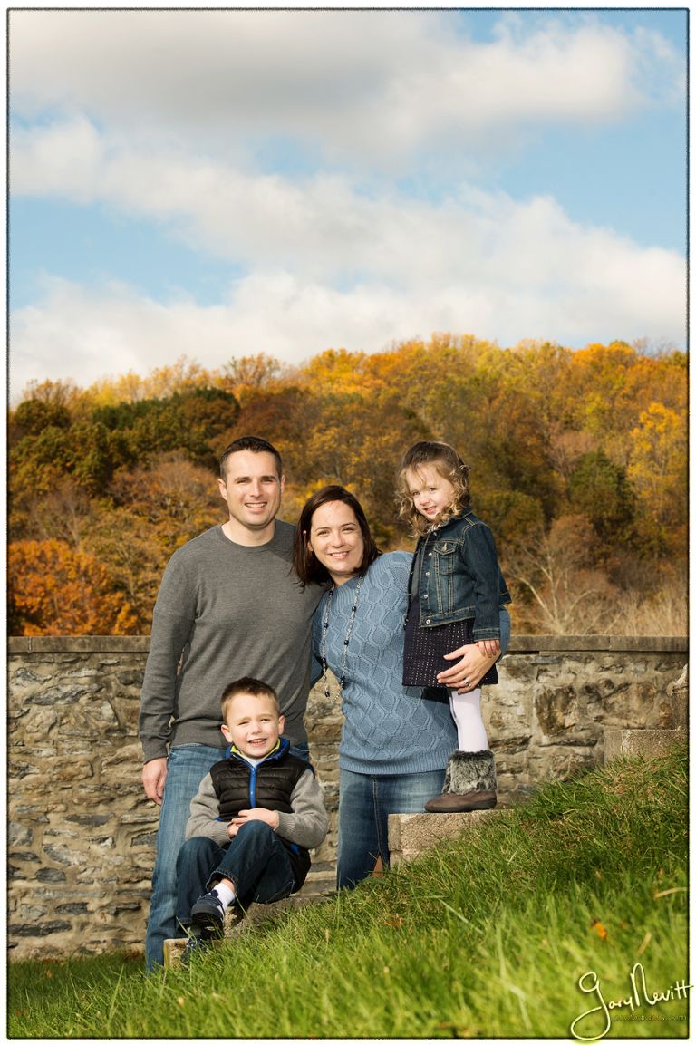 Wolfe-Family-Portraits-Valley Forge Park- Photography Gary Nevitt Photography-1076