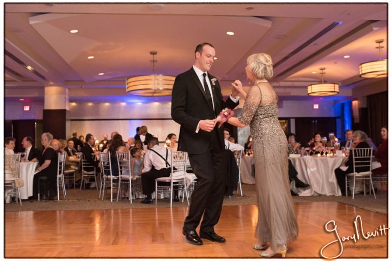 Eisner-Sophitel Wedding Philadlephia-Gary Nevitt Photography-1044