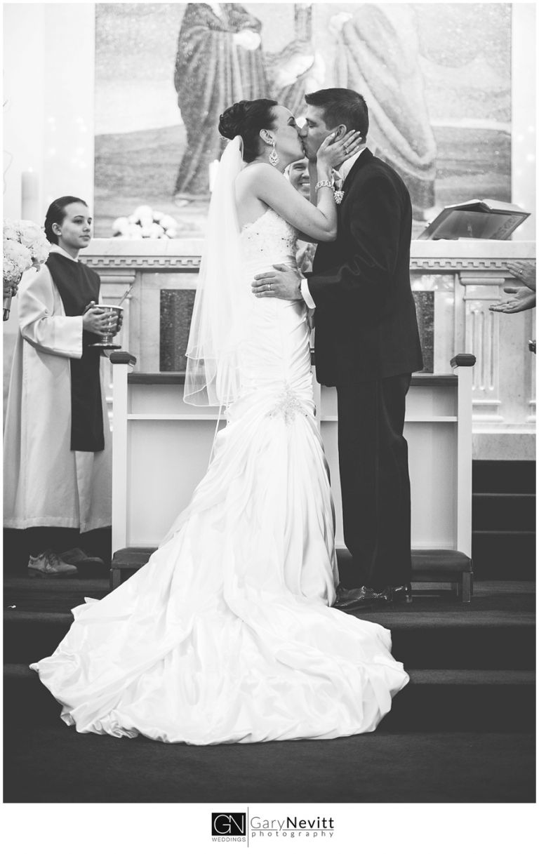 Springer-Rivercrest Golf Club-Visitation BVM Church-Trooper-Collegeville-Pennsylvania-Wedding-Philadelphia-Gary Nevitt Photography-1085