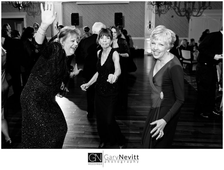 Springer-Rivercrest Golf Club-Visitation BVM Church-Trooper-Collegeville-Pennsylvania-Wedding-Philadelphia-Gary Nevitt Photography-1112